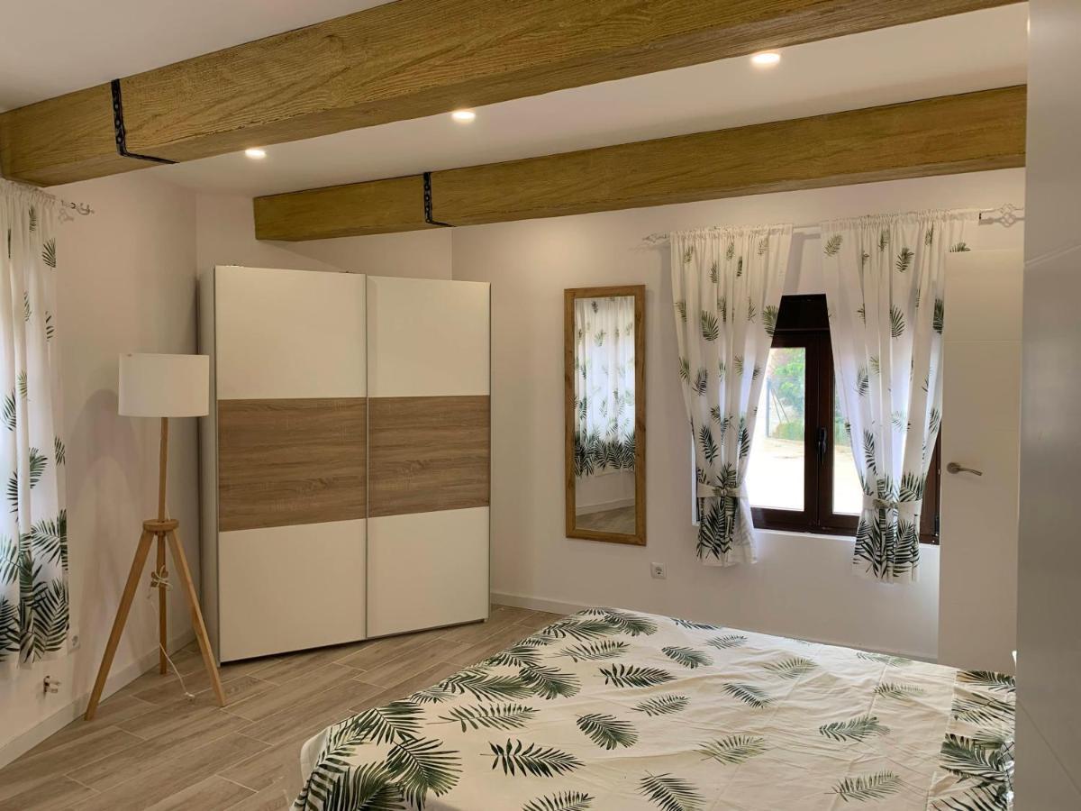 Apartamento Alojamiento con amplio salón y chimenea. Valverde  Exterior foto