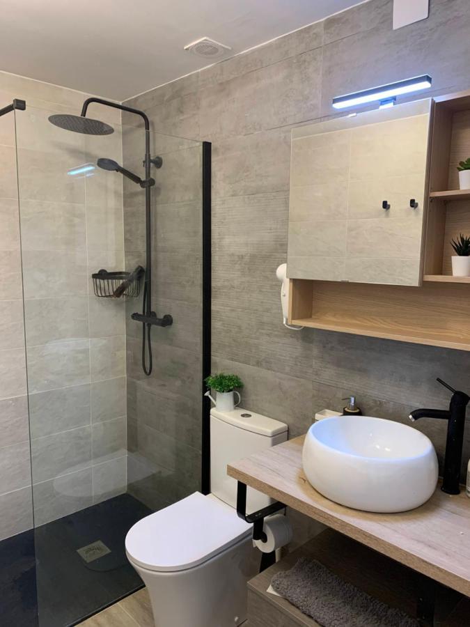 Apartamento Alojamiento con amplio salón y chimenea. Valverde  Exterior foto
