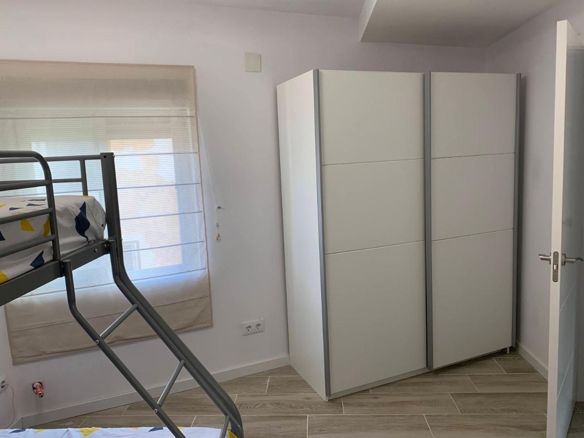 Apartamento Alojamiento con amplio salón y chimenea. Valverde  Exterior foto